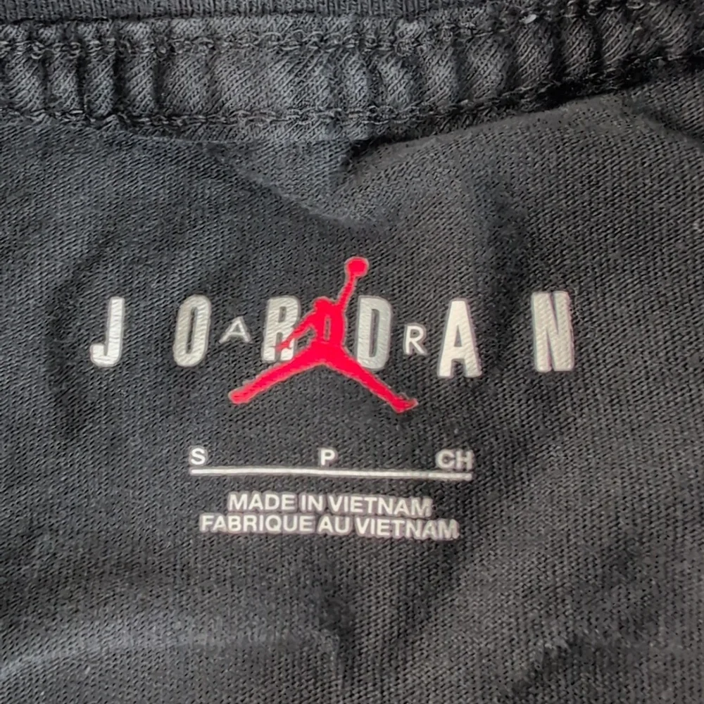 Jordan Sport DNA Black T-Shirt Logo Front #23 on Back Size Small